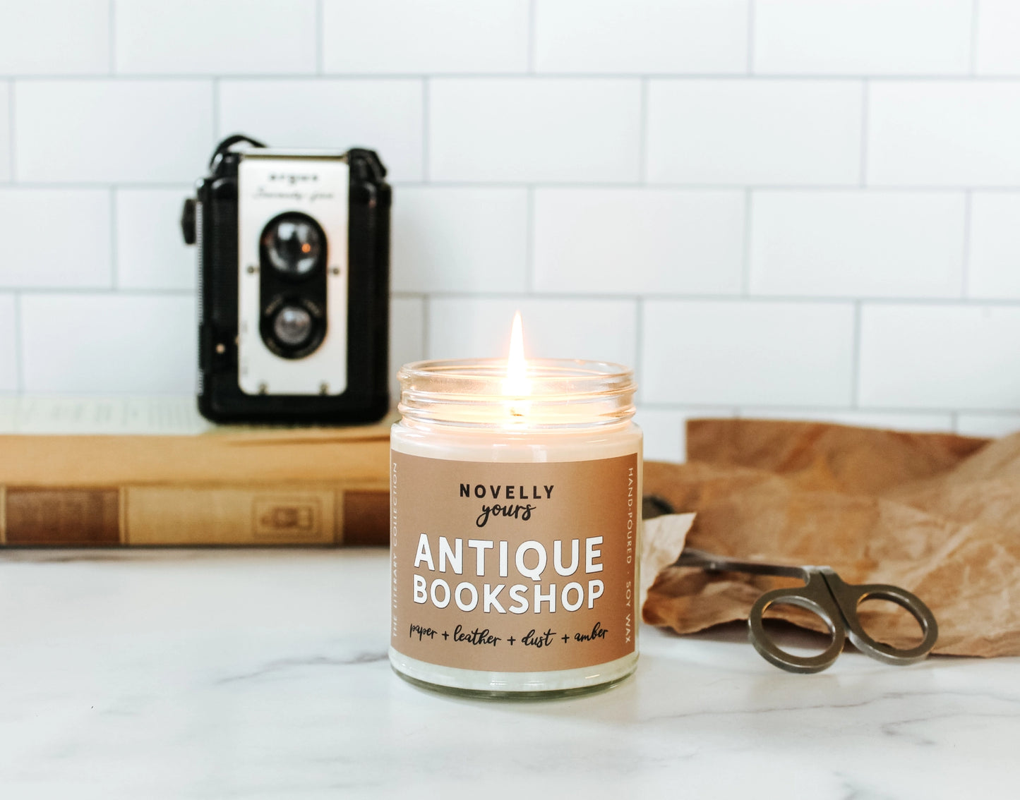 β¨ The Literary Candle Collection β Cozy Scents for Every Chapter β¨